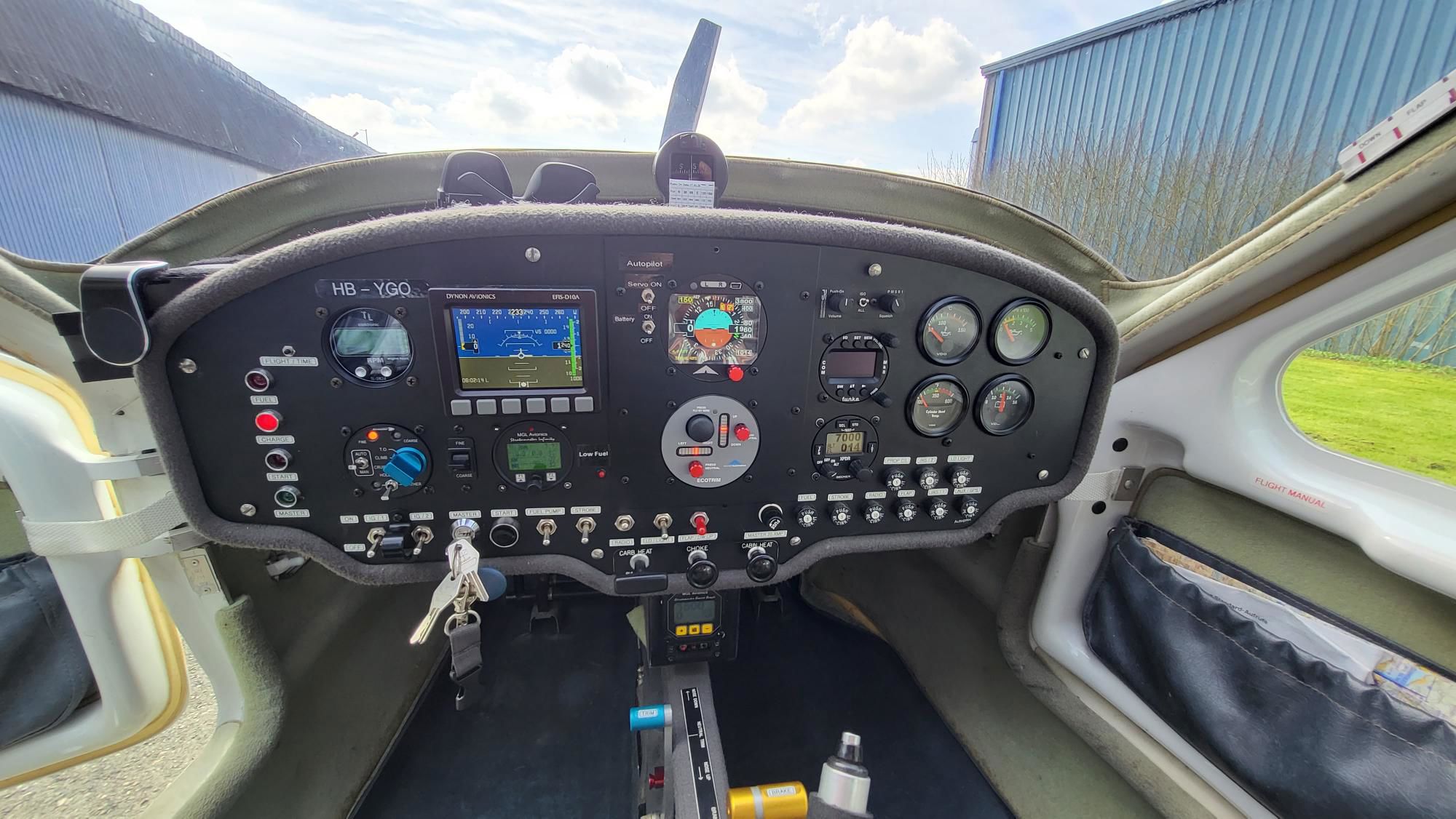 2006 Jabiru J250 - Interior