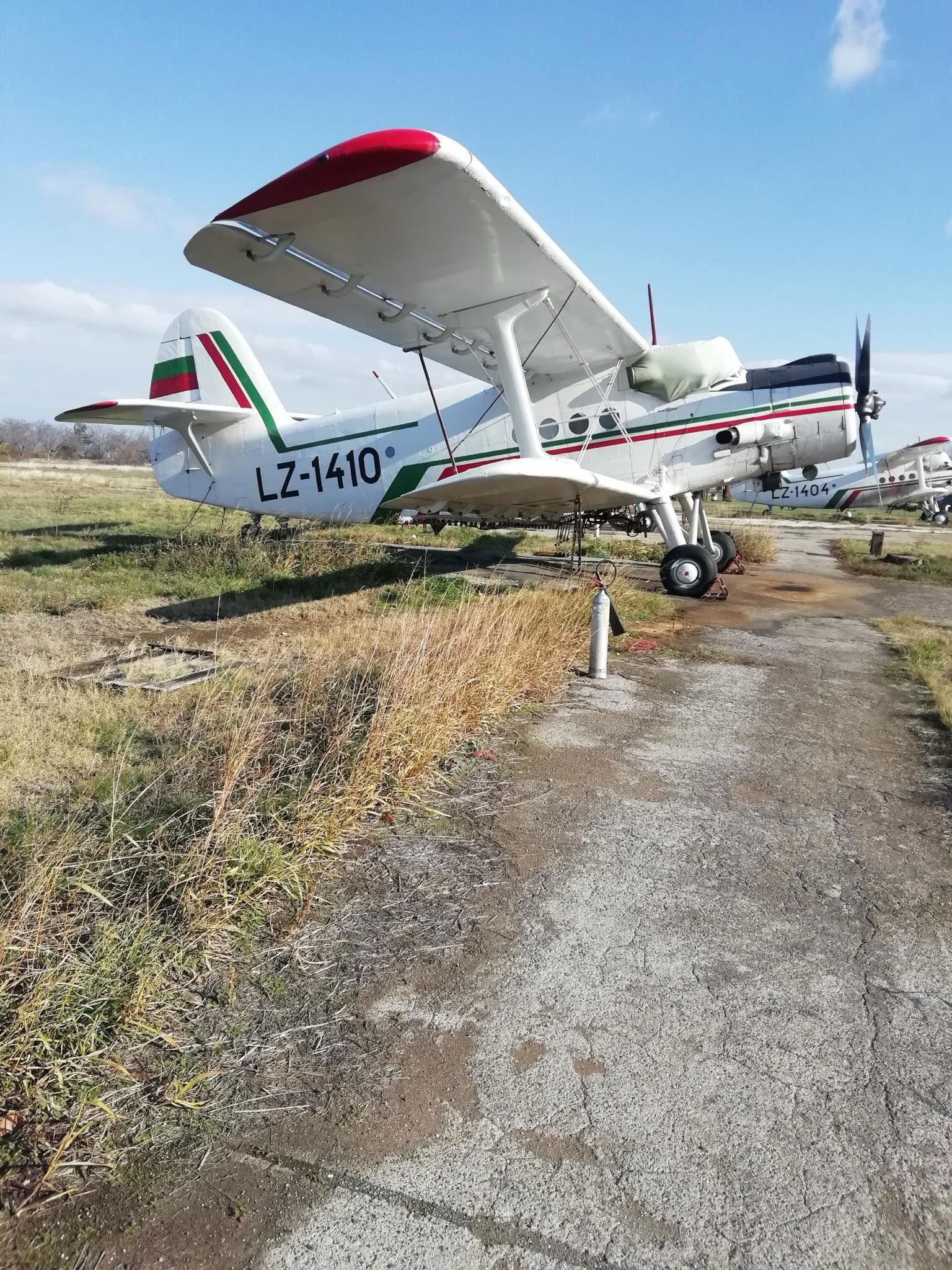 1981 Antonov An-2 - Exterior