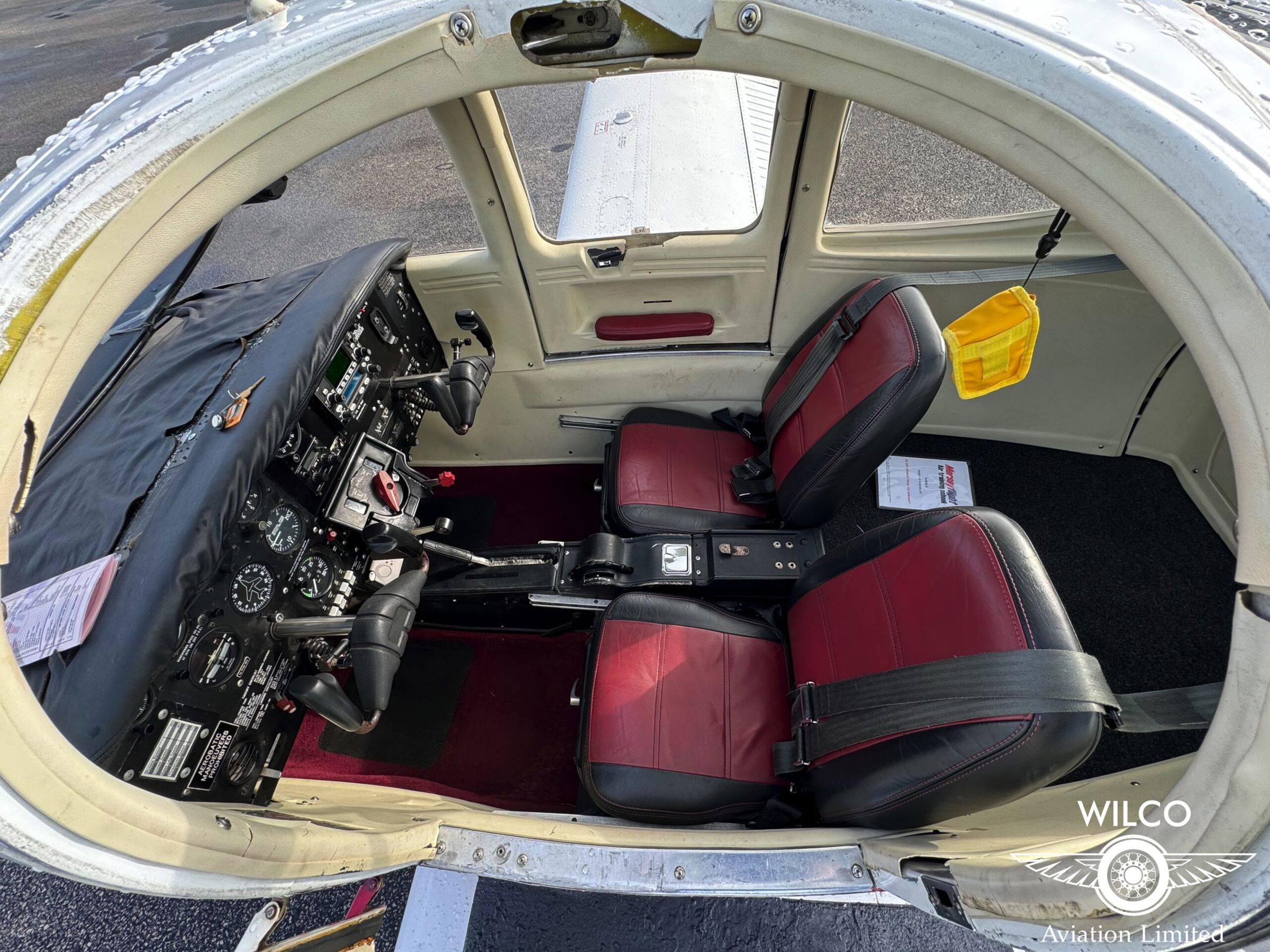 1978 Piper PA-38 Tomahawk - Interior