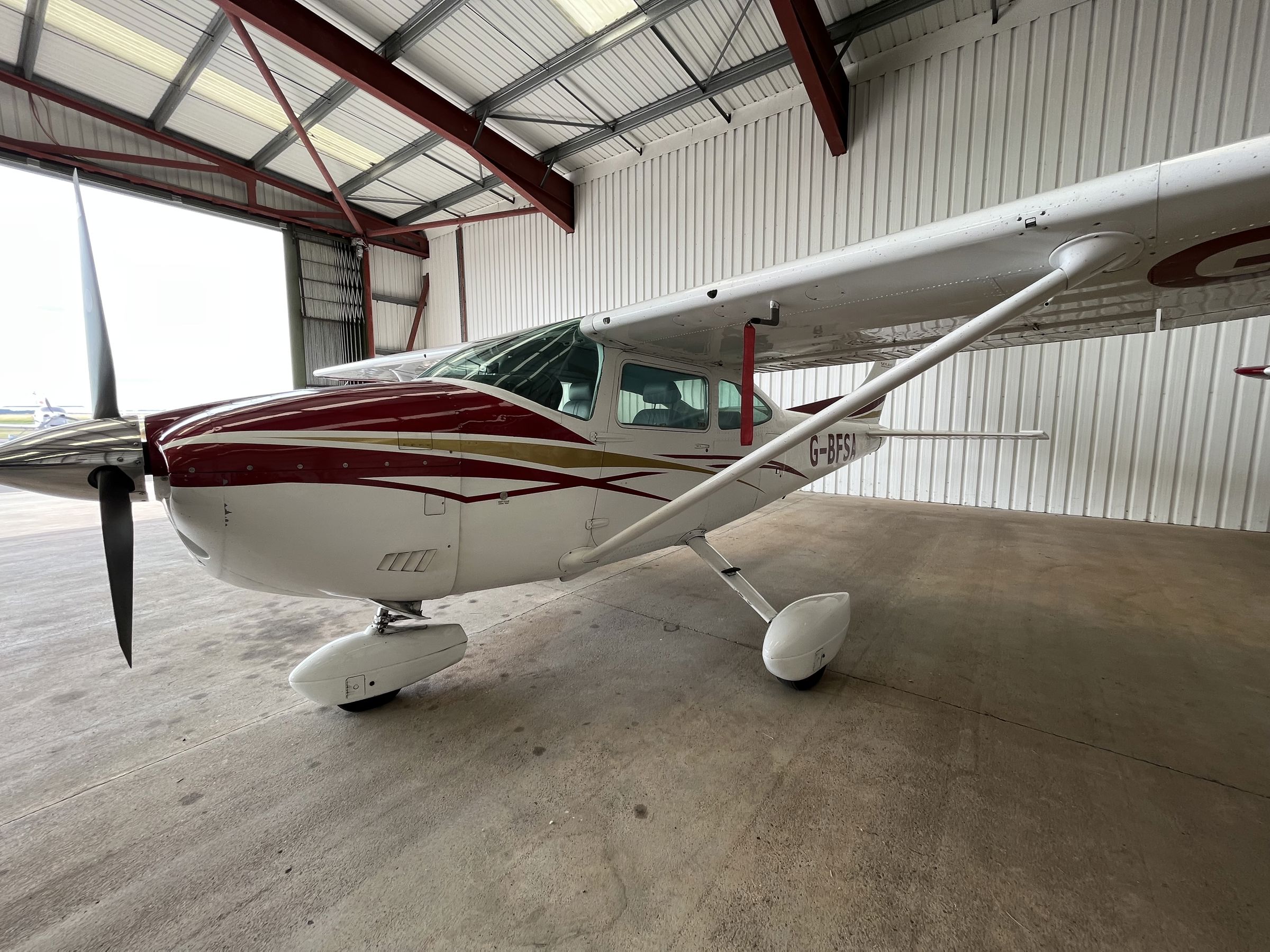 1978 Cessna 182Q Skylane - Exterior