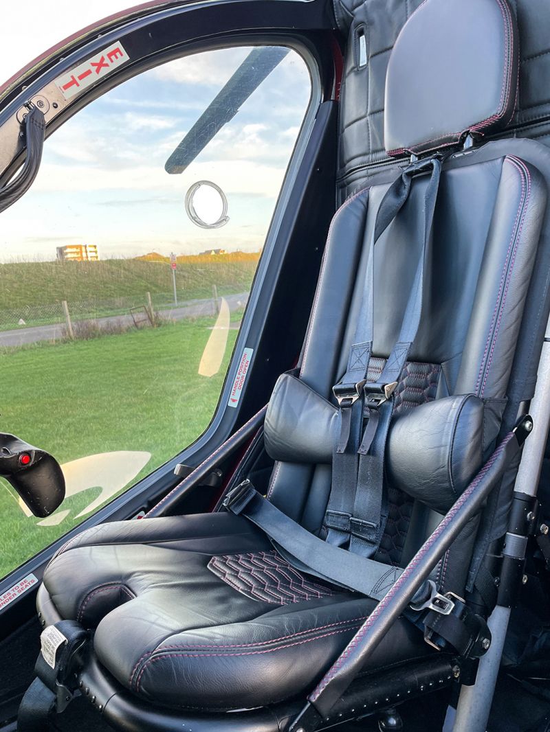 2001 MD Helicopters MD 902 Explorer - Interior