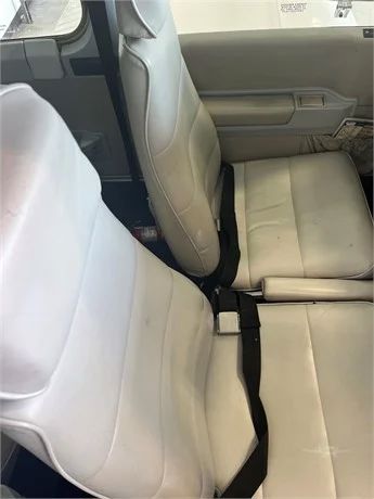 1991 Beechcraft F33A Bonanza - Interior