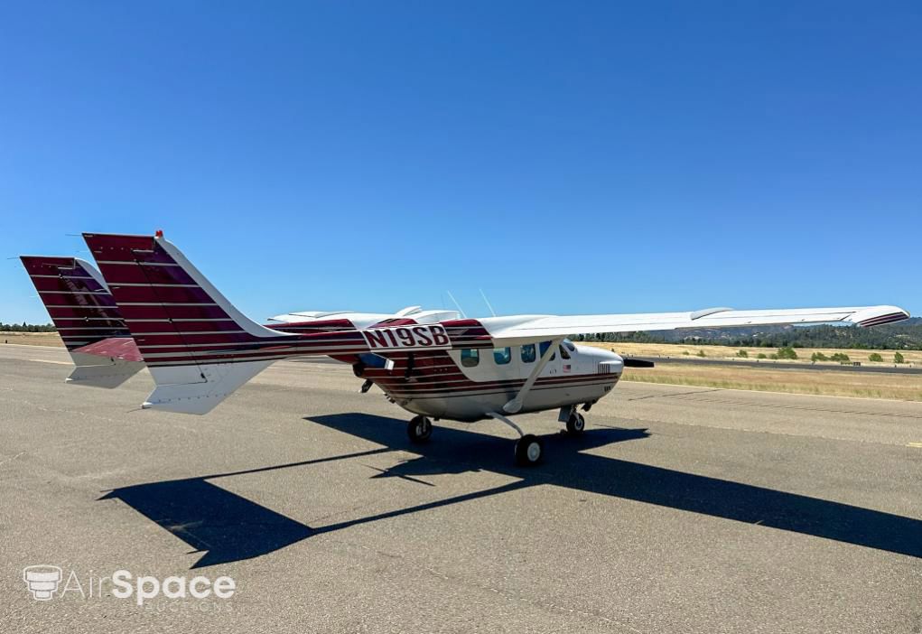 1972 Cessna 337G Super Skymaster - Exterior