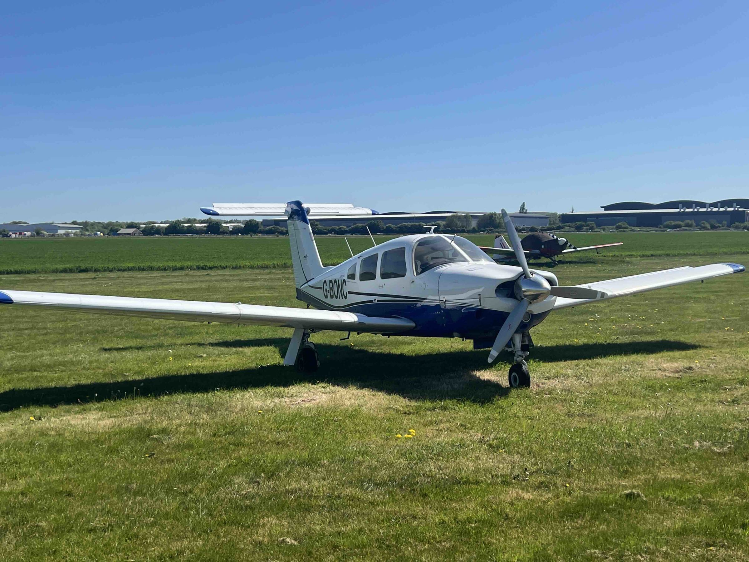 1979 Piper PA-28RT-201 Arrow IV - Exterior