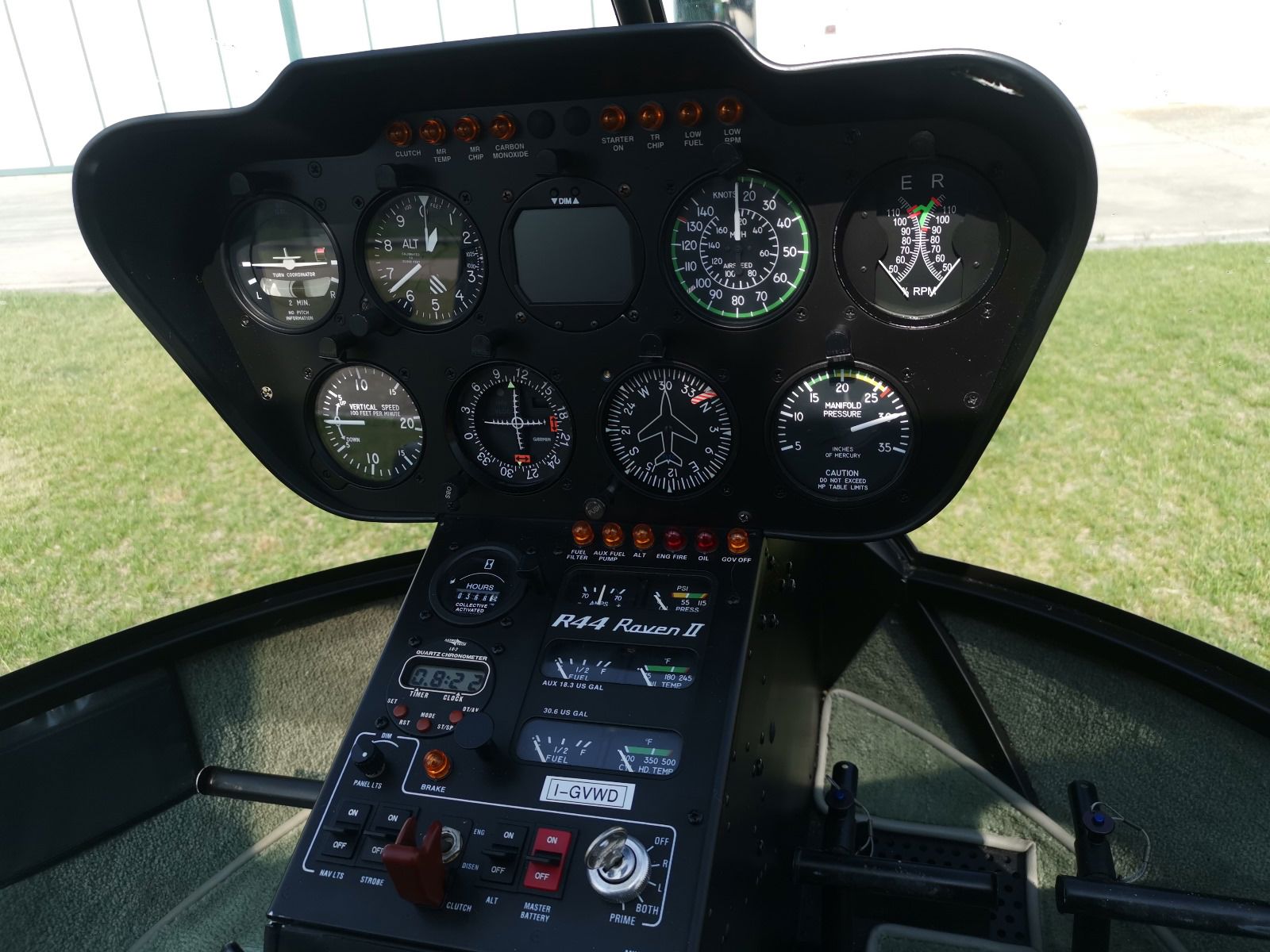2005 Robinson R44 Raven II - Interior