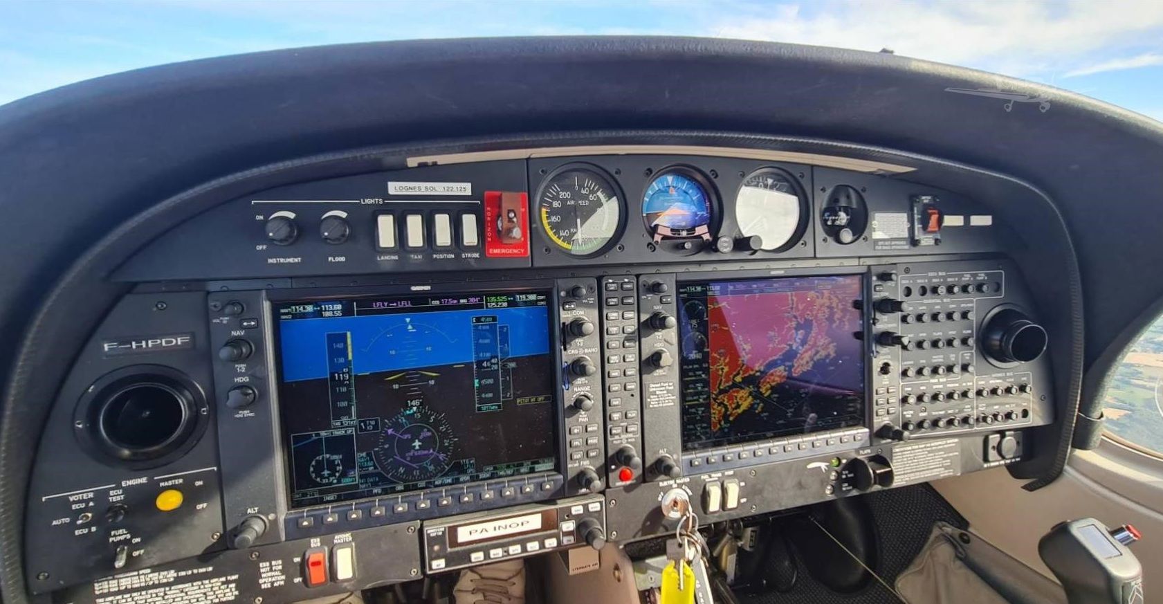 2008 Diamond DA40 NG - Interior