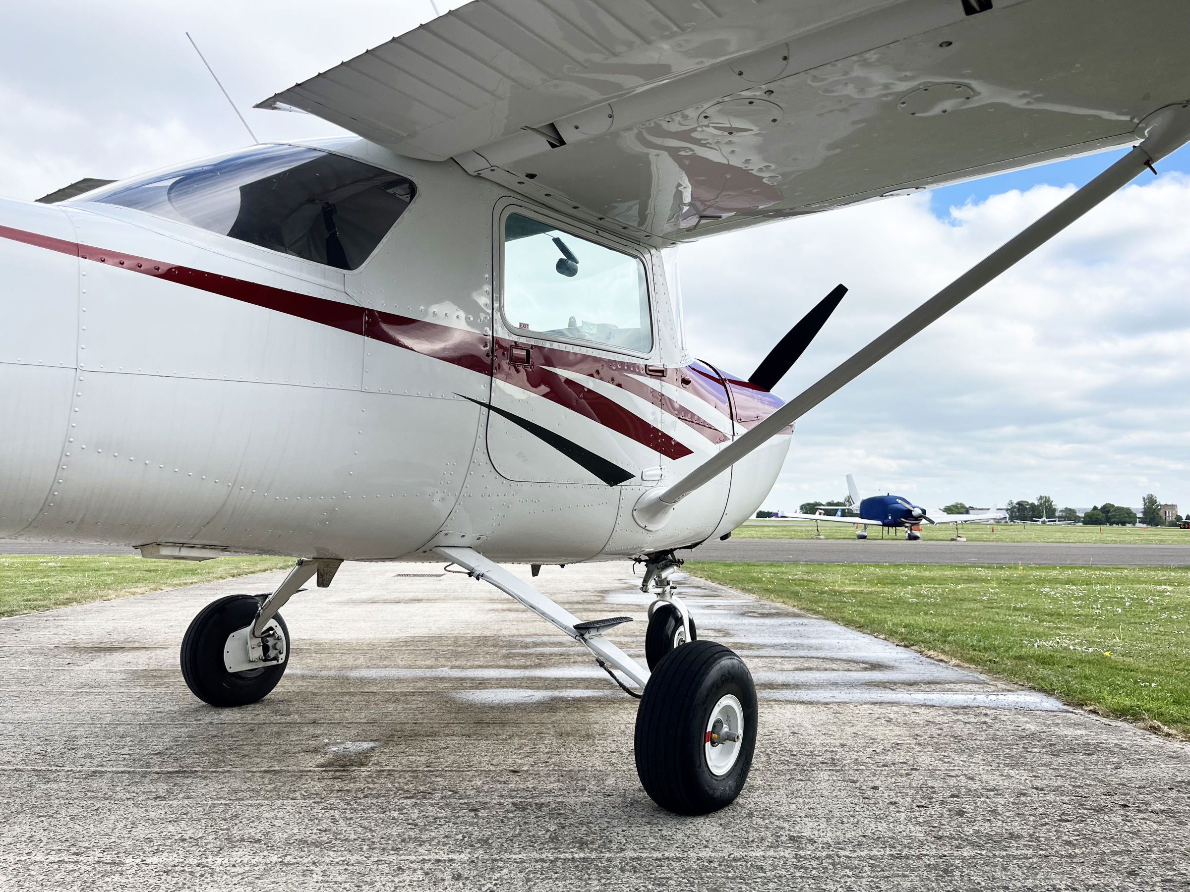 1968 Cessna 150H - Exterior