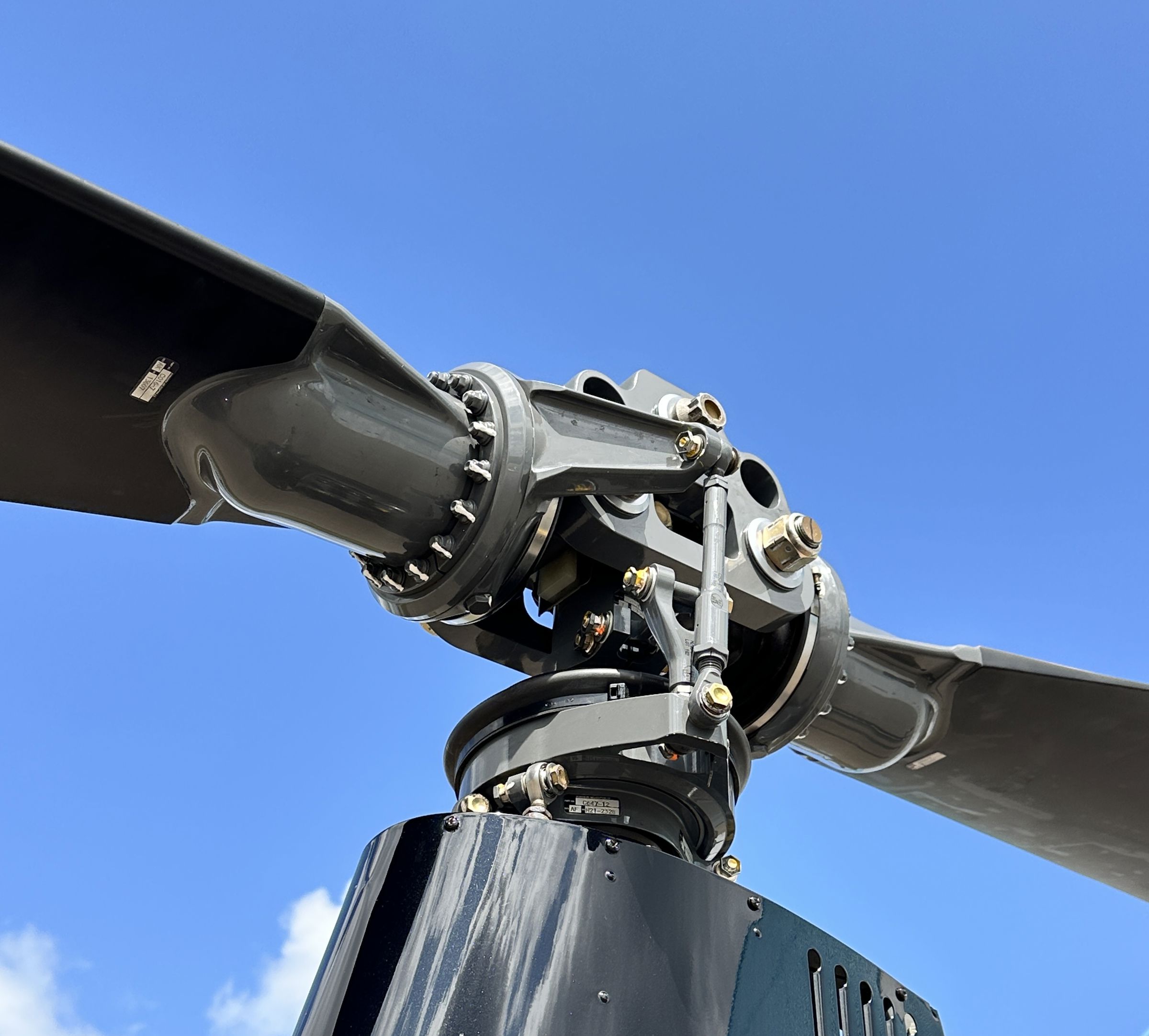 2007 Robinson R44 Clipper II - Exterior