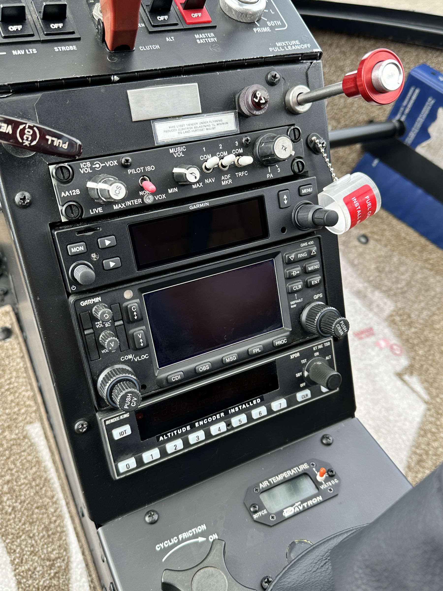 2007 Robinson R44 Clipper II - Interior