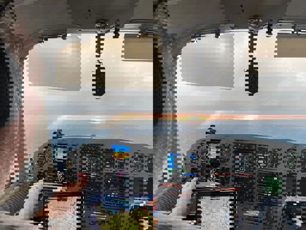 1959 Piper PA-24-250 Comanche - Interior