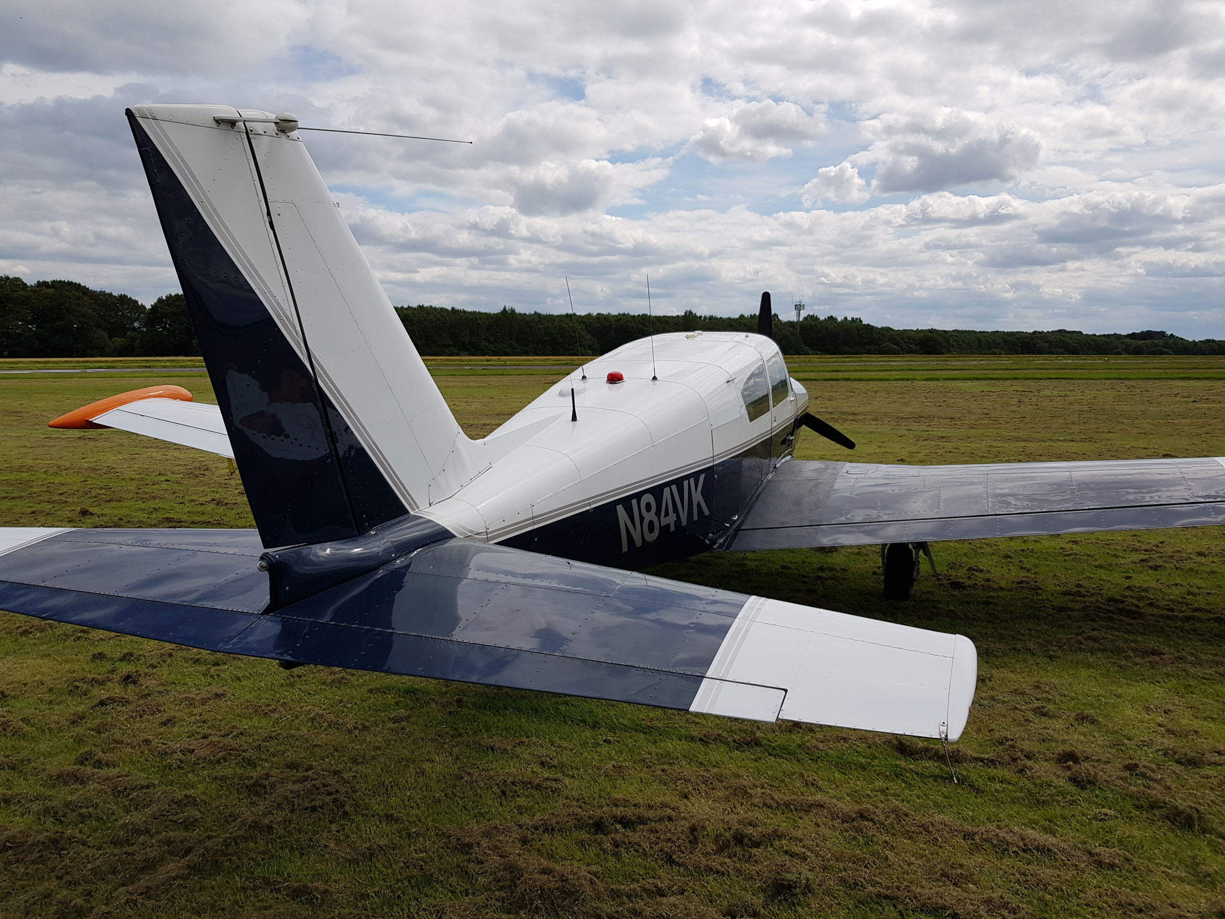 1959 Piper PA-24-250 Comanche - Interior