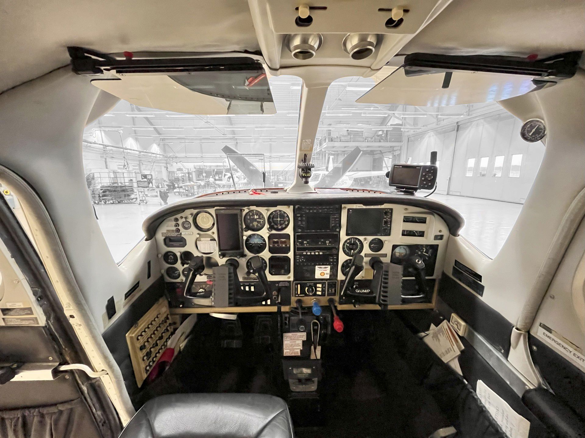 1979 Cessna 210N Turbo Centurion - Interior