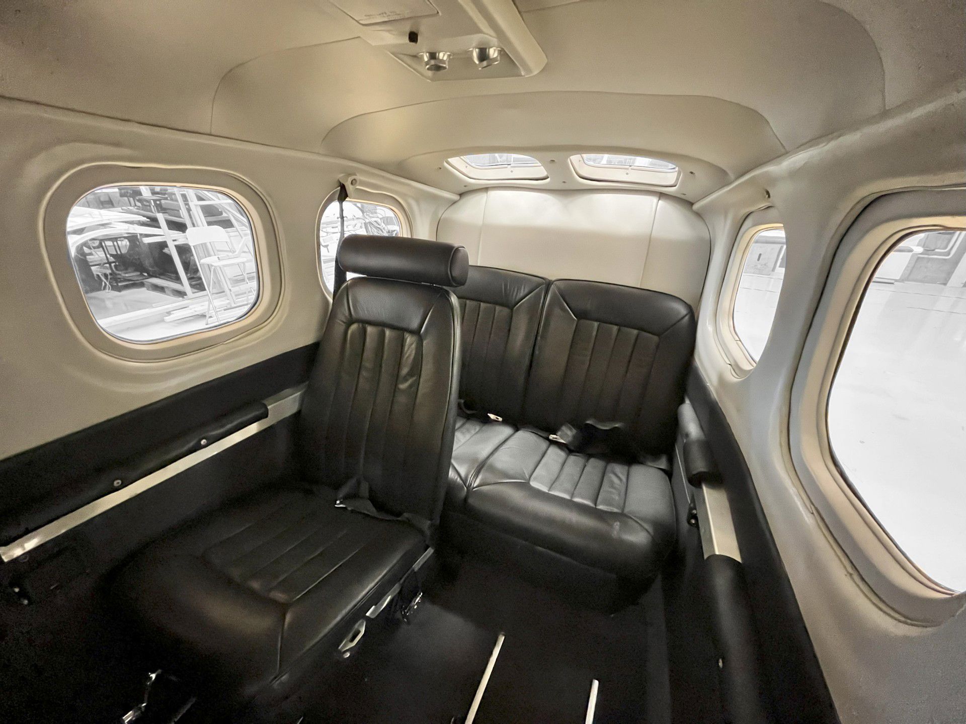 1979 Cessna 210N Turbo Centurion - Interior