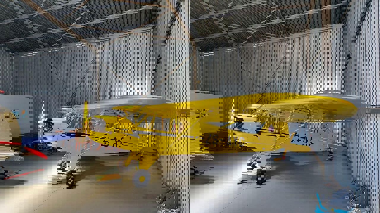 1946 Piper J-3 Cub - Exterior