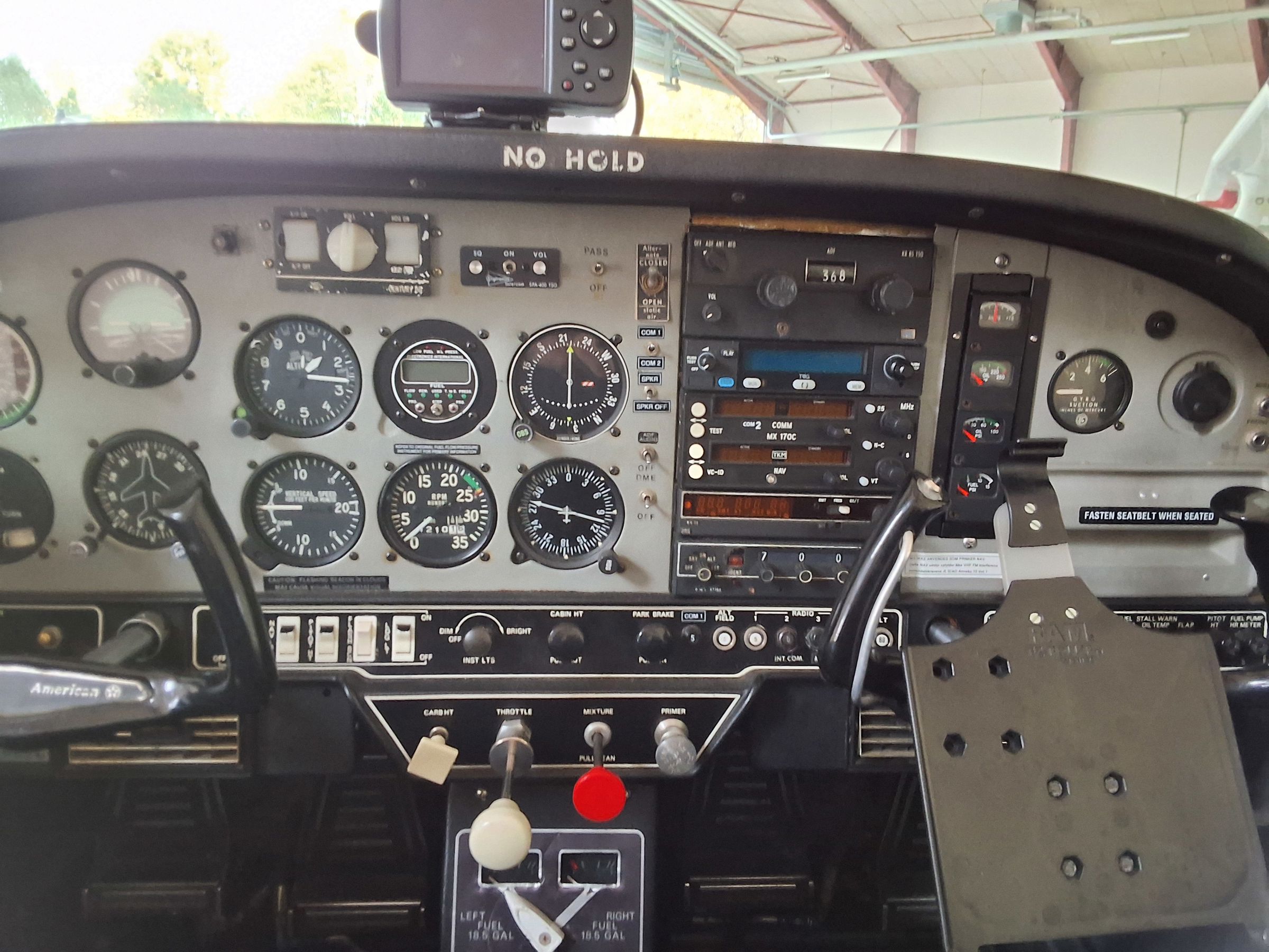 1972 Grumman American AA-5 Traveler - Interior