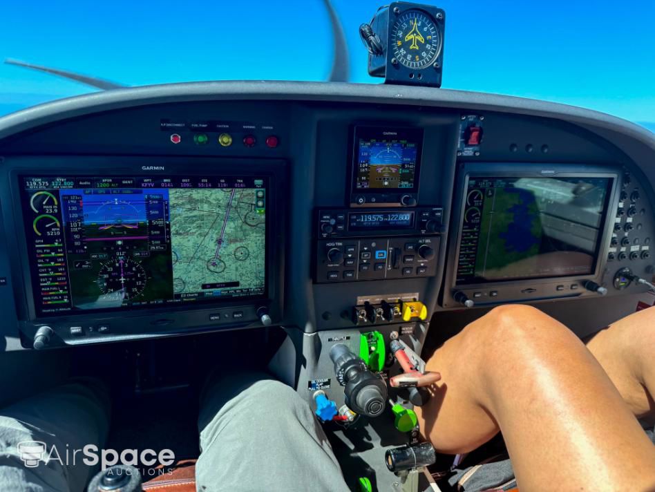 2009 Aerospool WT9 Dynamic LSA - Interior