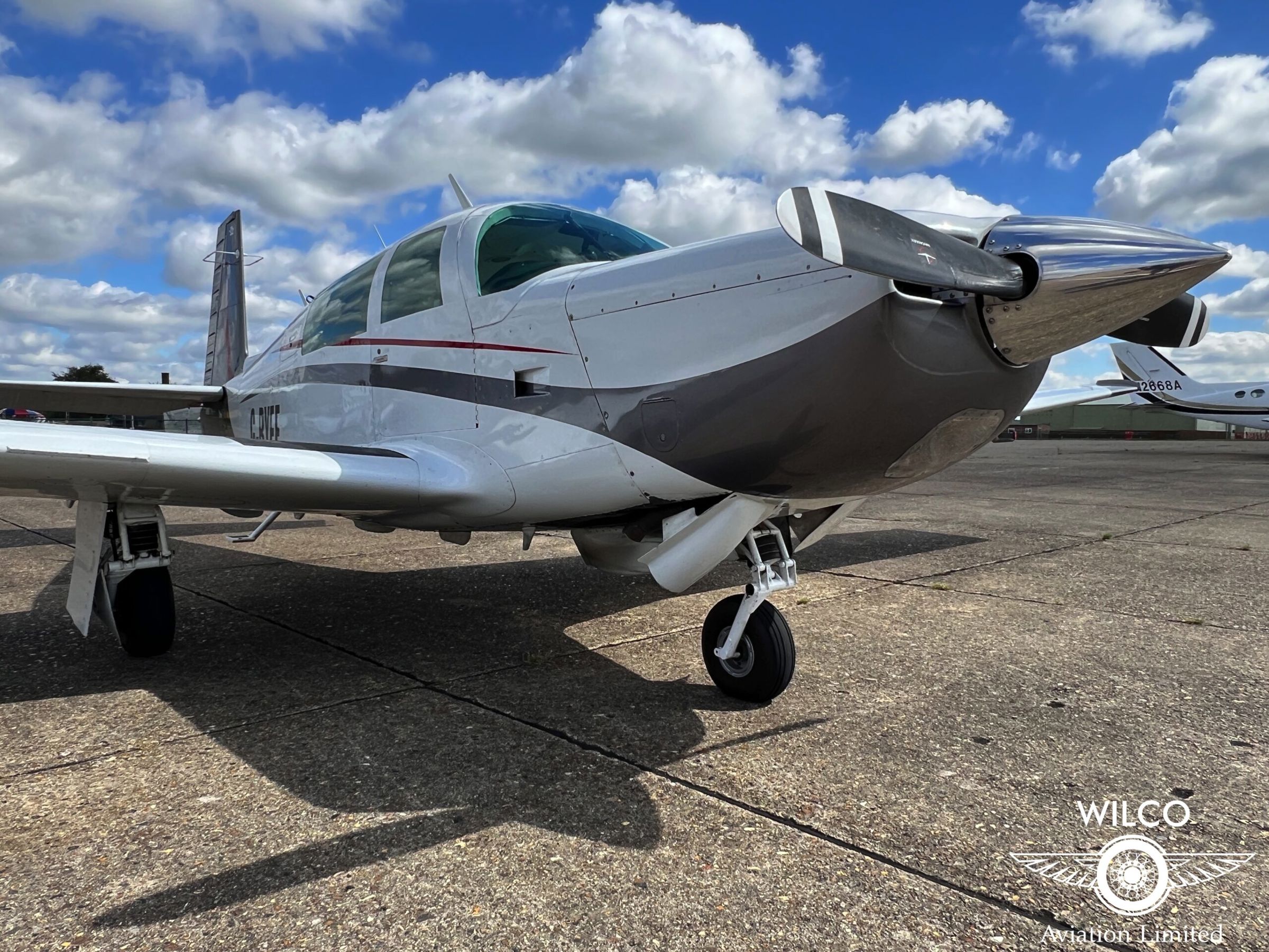 1981 Mooney M20K 231 - Exterior