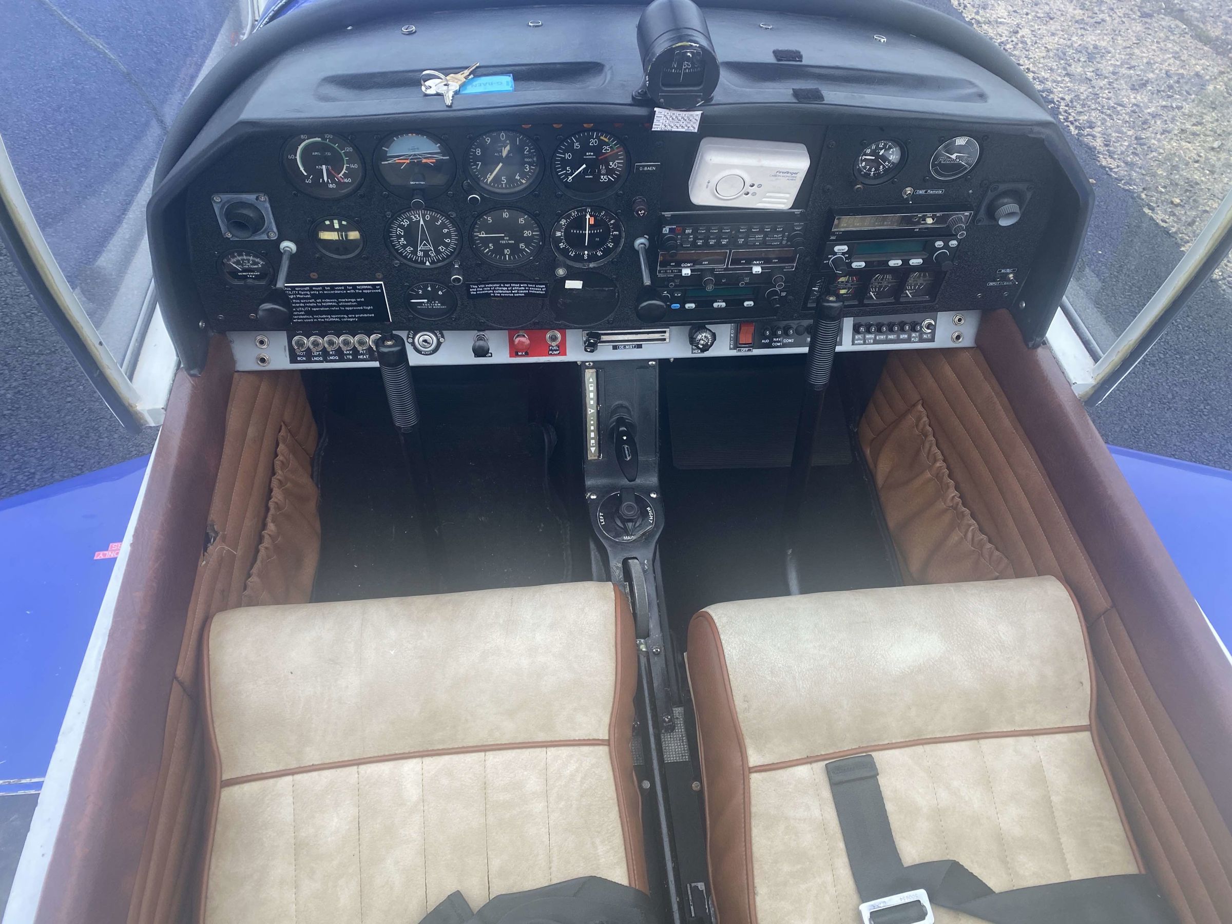 1972 Robin DR-400 180 Regent - Interior