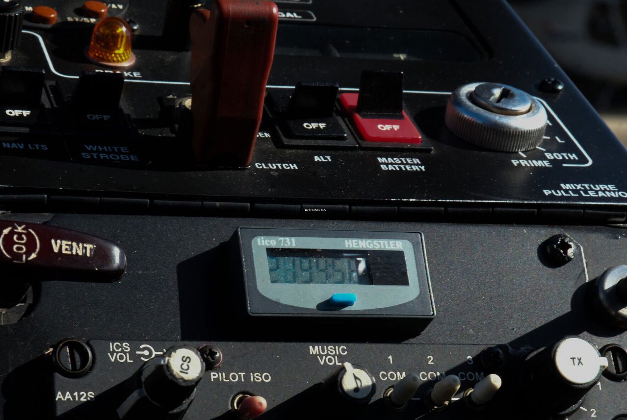 2008 Robinson R44 Raven II - Interior