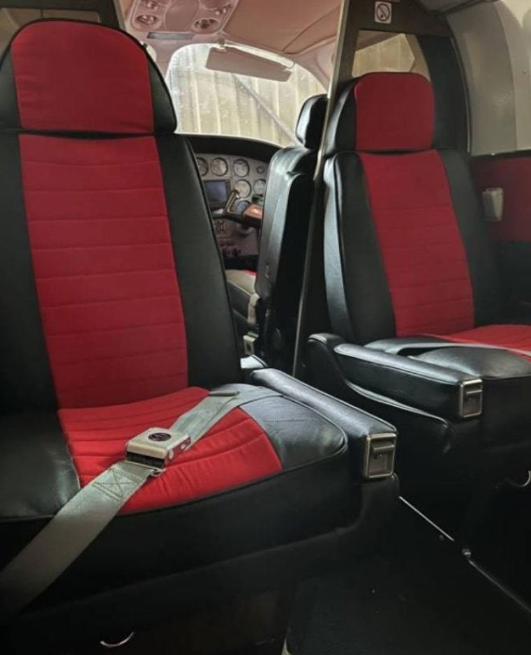 1982 Cessna 421C Golden Eagle III - Interior
