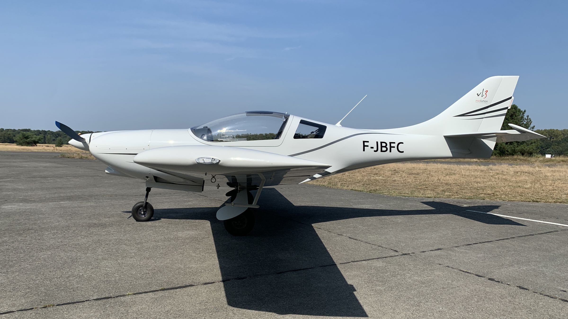 2016 JMB VL-3 RG 912 - Exterior