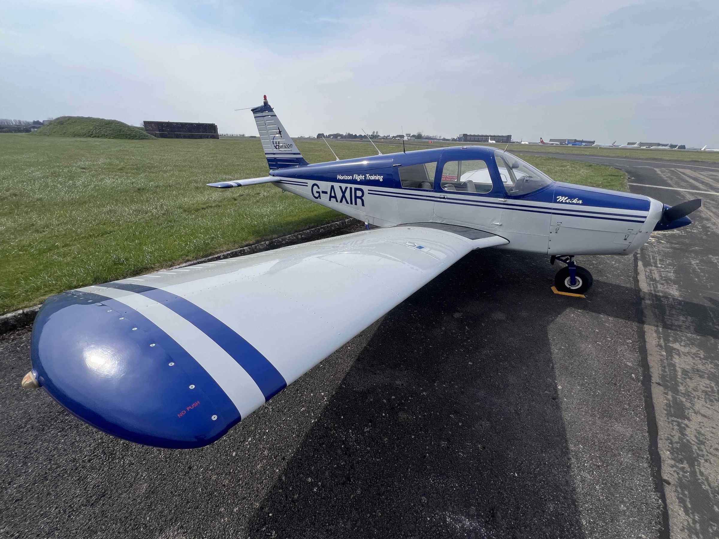 1969 Piper PA-28-140 Cherokee - Exterior