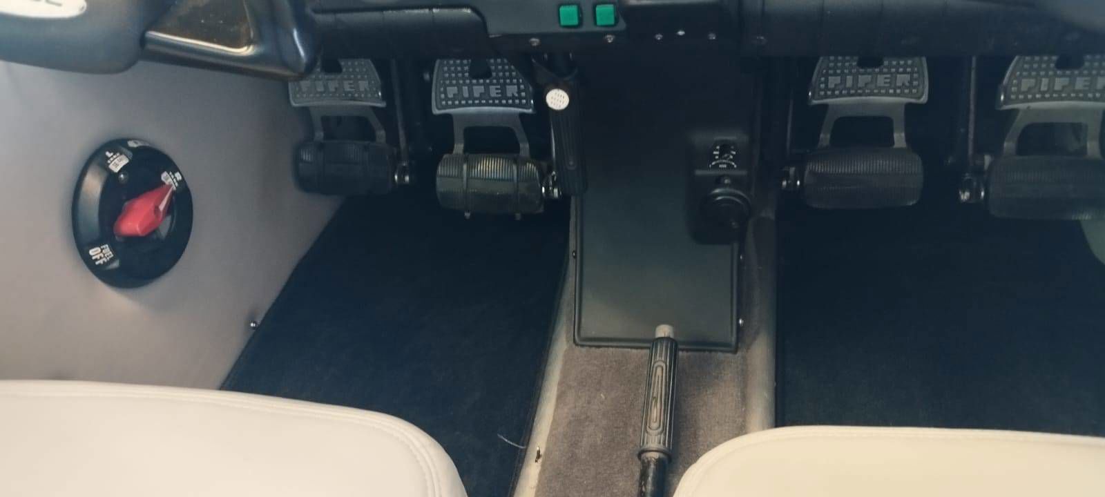 1977 Piper PA-28R-201 Arrow III - Interior