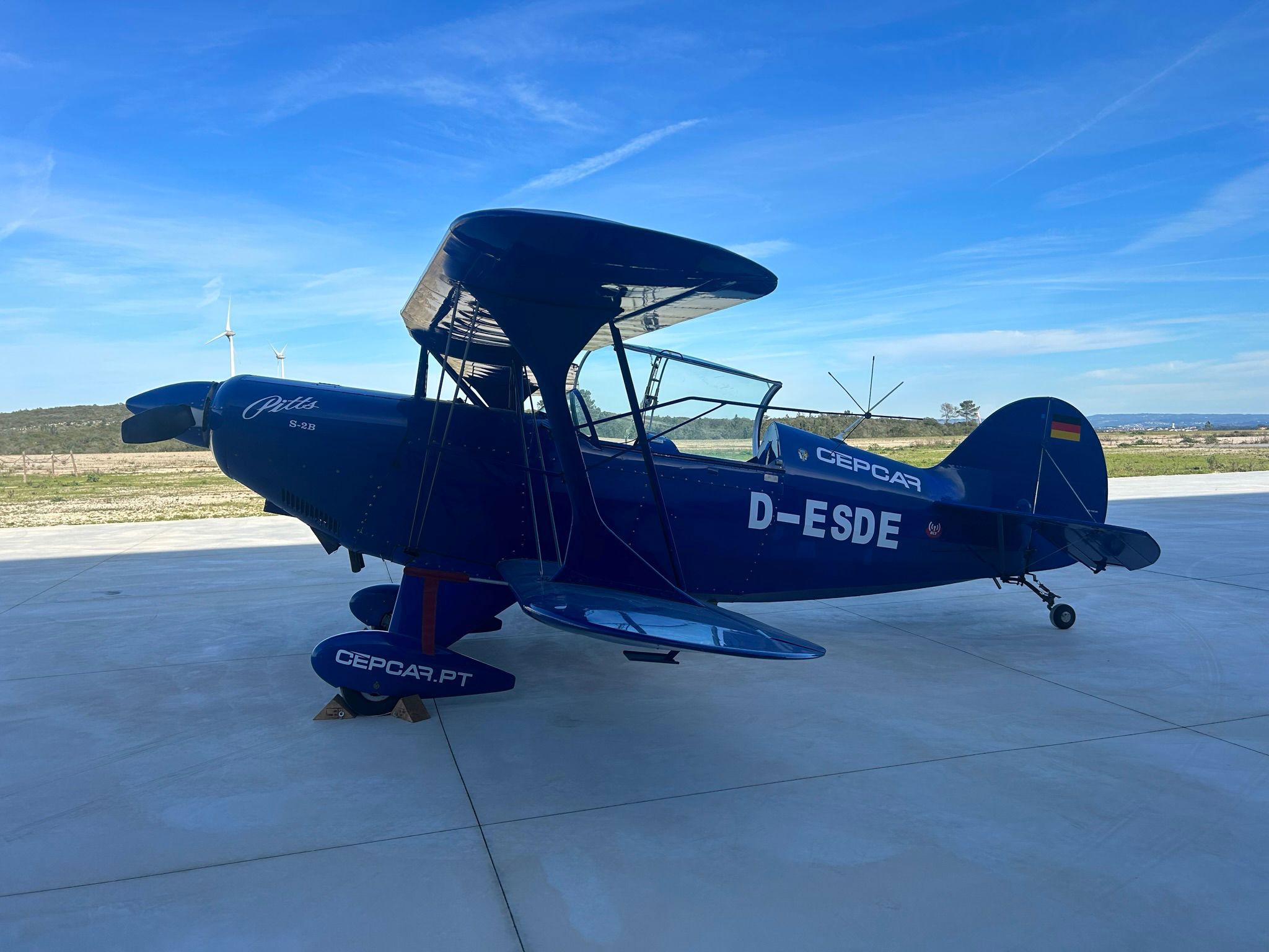 1993 Aviat Pitts S-2B - Exterior