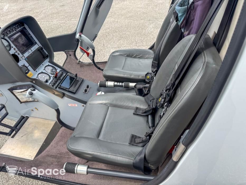 2018 Guimbal Cabri G2 - Interior