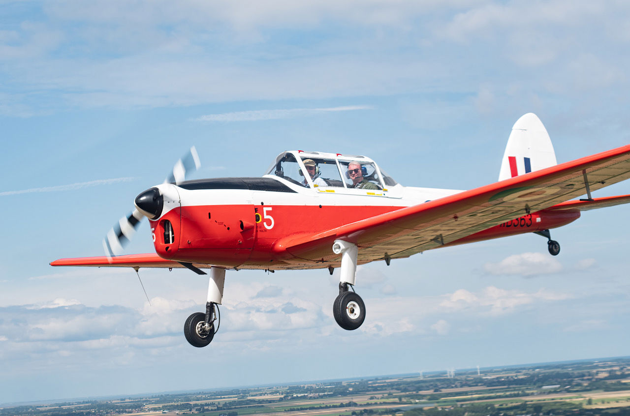 1951 De Havilland DHC-1 Chipmunk Mk 22 - Exterior