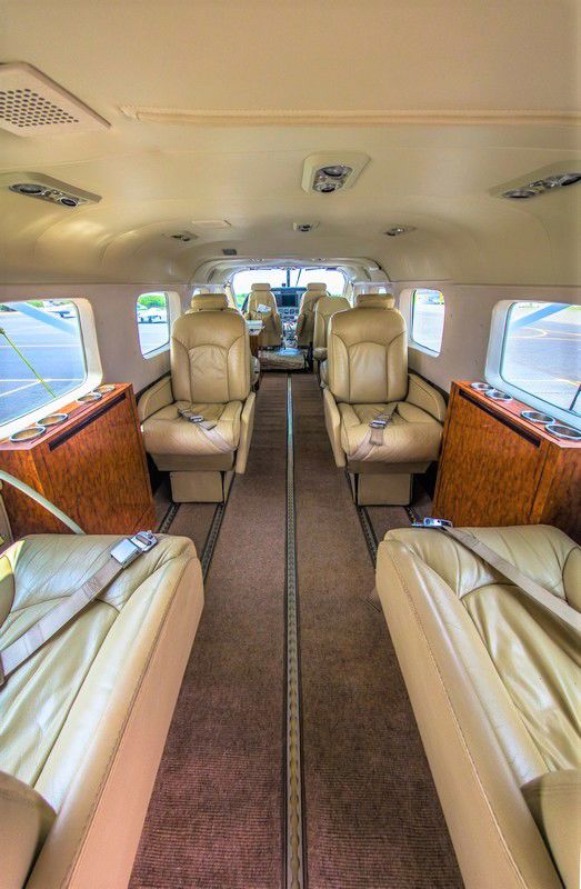 2011 Cessna 208B Grand Caravan - Interior