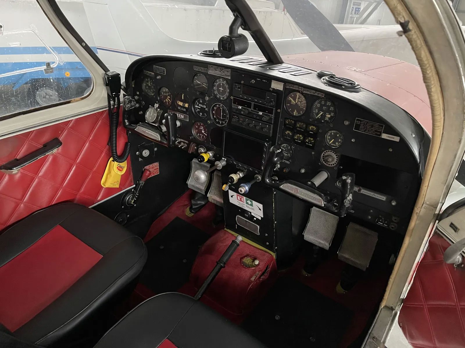 1967 SIAI-Marchetti S.205-20/R - Interior