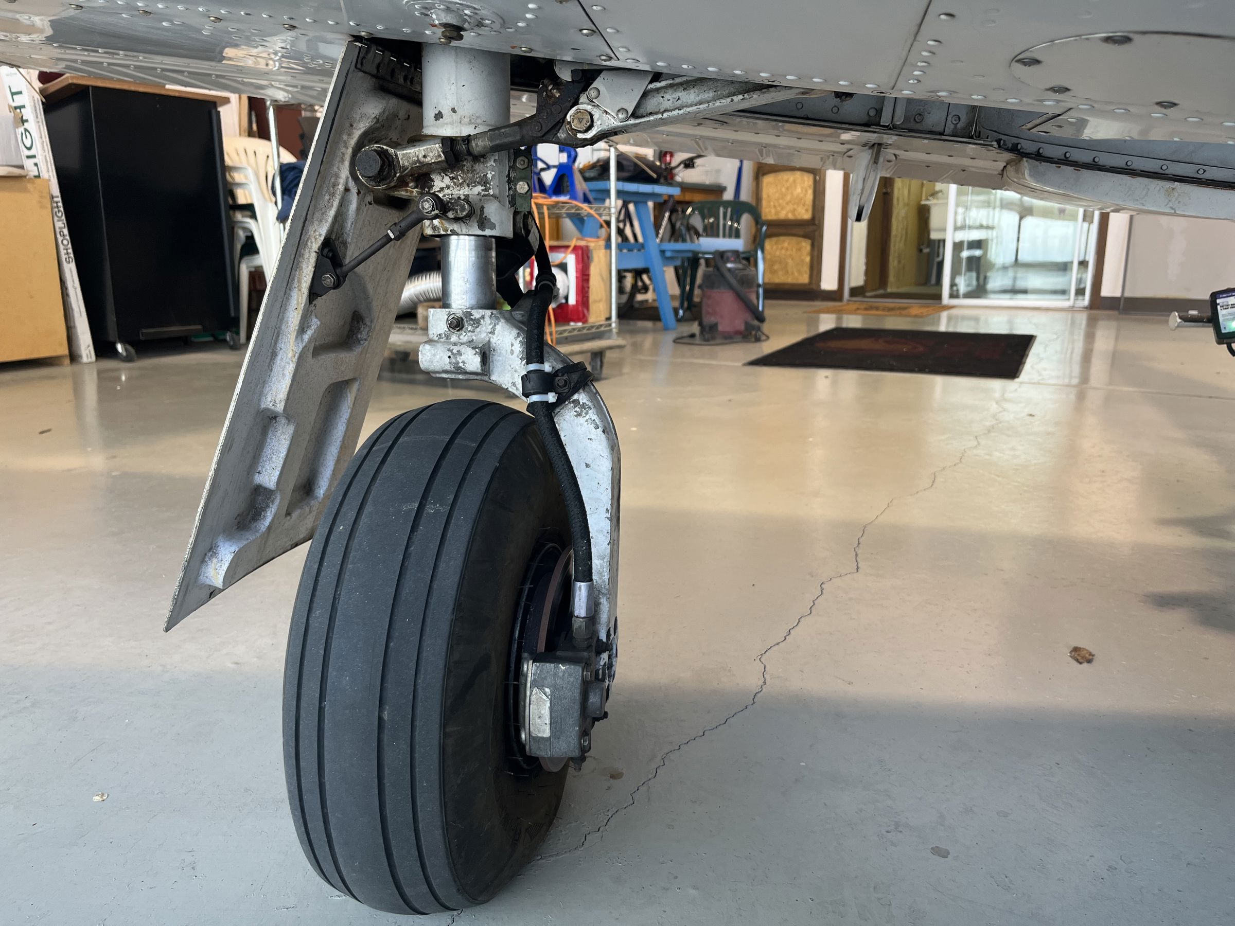 1979 Piper PA-28RT-201T Turbo Arrow IV - Exterior
