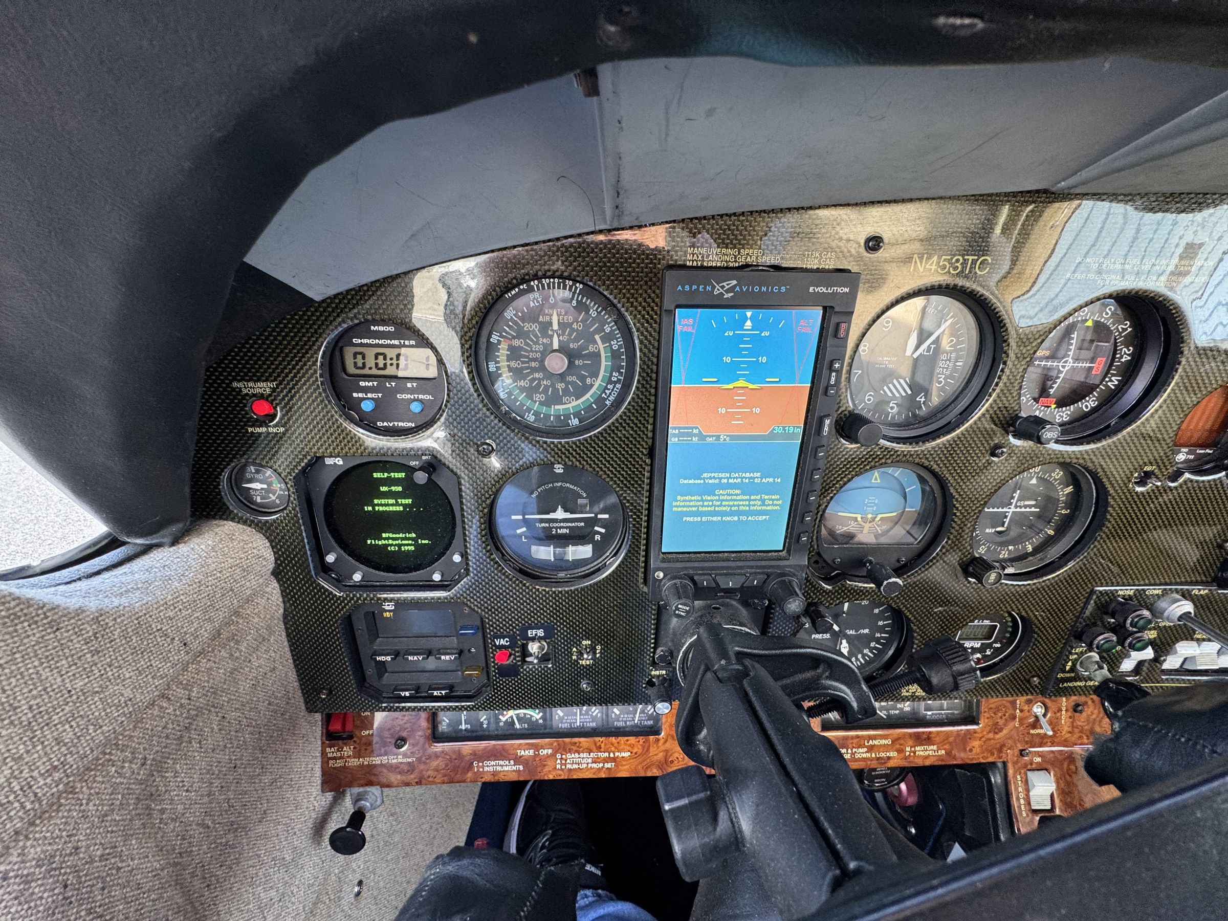 1976 Rockwell Commander 112 - Interior