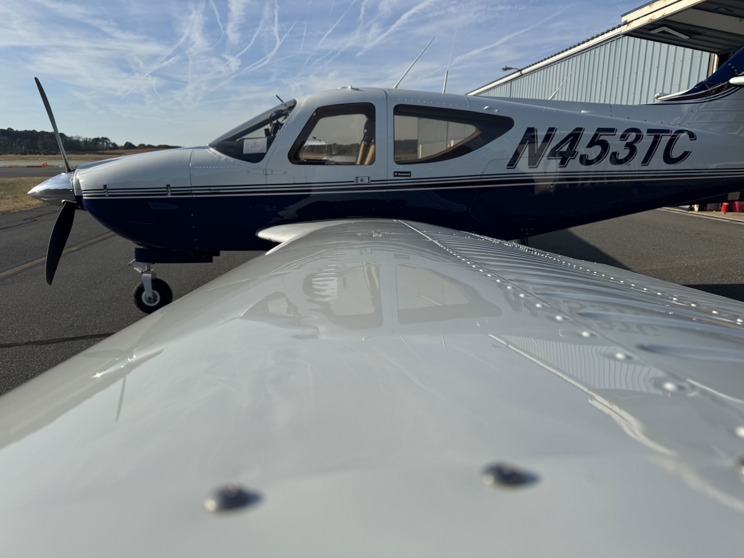 1976 Rockwell Commander 112 - Exterior