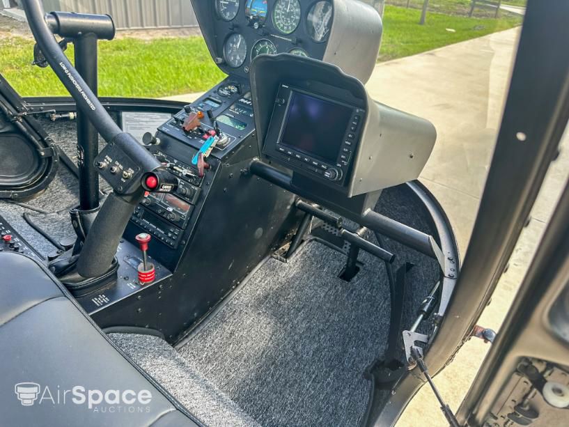 2007 Robinson R44 Raven I - Interior