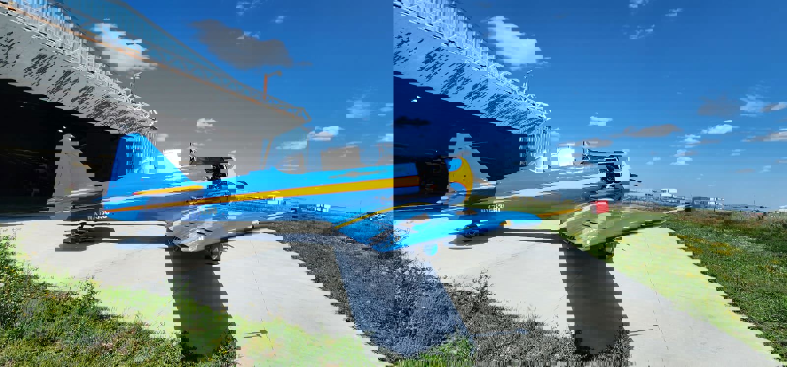 1952 North American Harvard 4 - Exterior