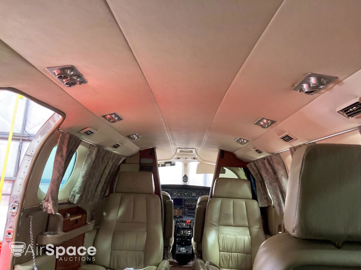 1973 Cessna 421B Golden Eagle/ Executive Commuter - Interior
