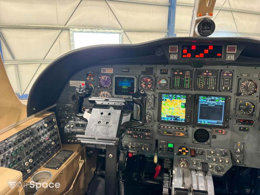 1999 Cessna 525 CitationJet - Interior