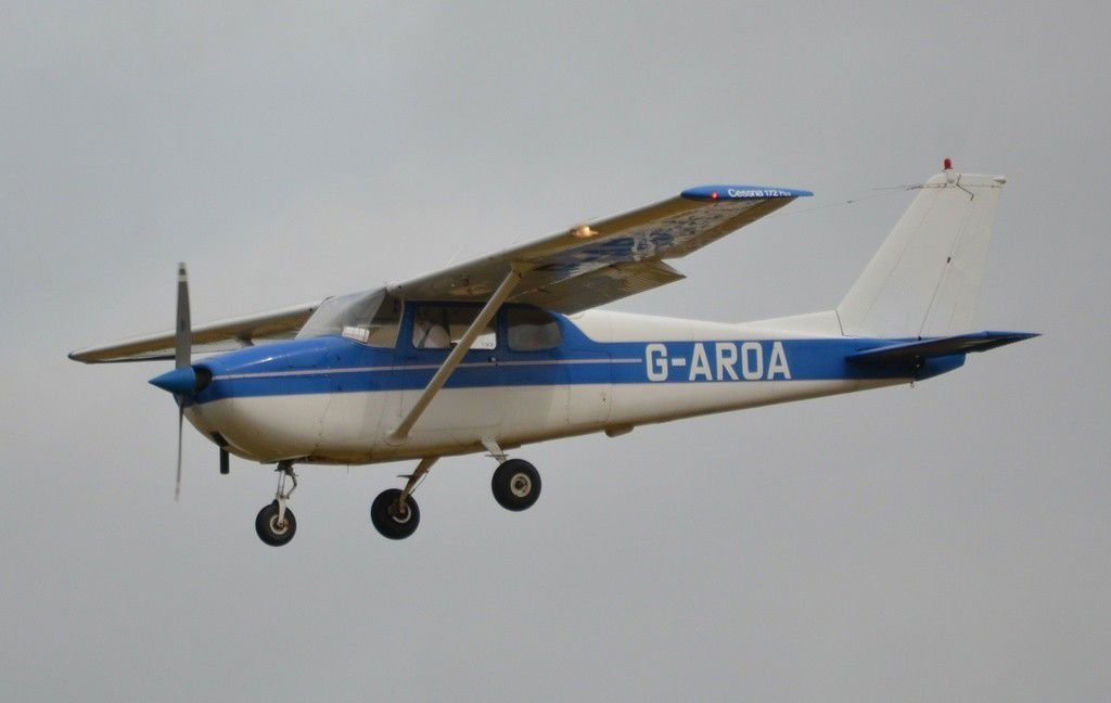 1961 Cessna 172B - Exterior