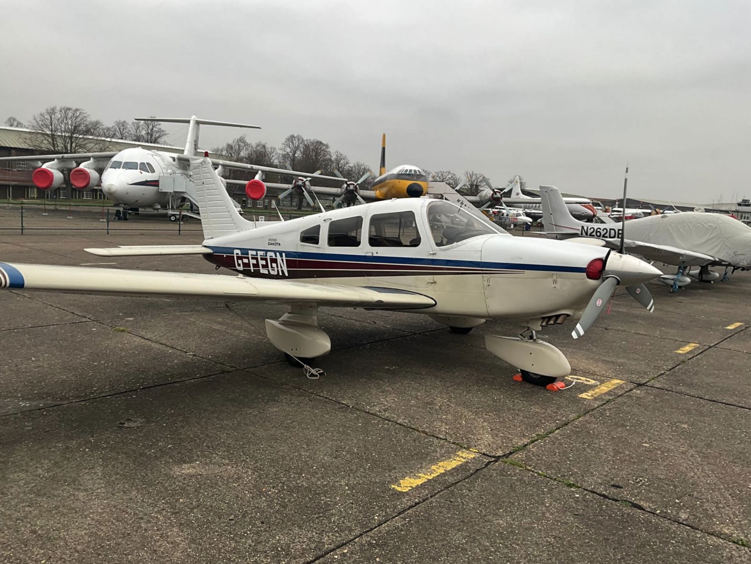 1984 Piper PA-28-236 Dakota - Exterior