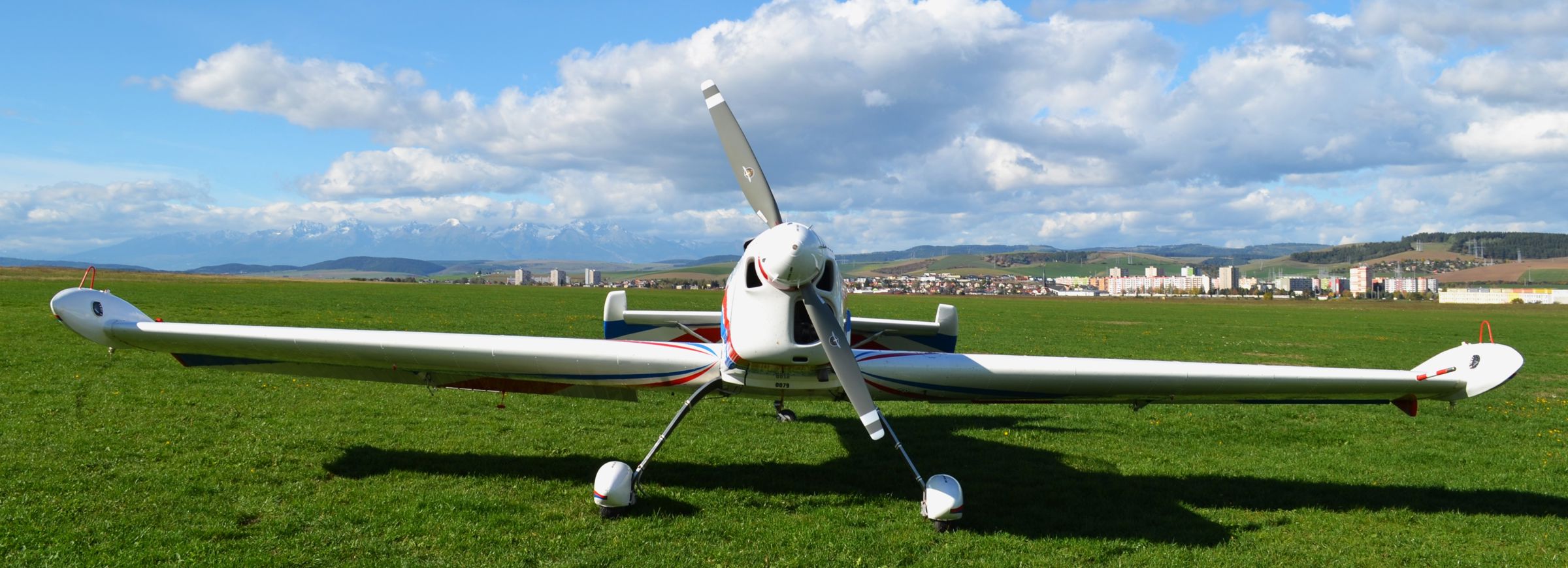 1991 Zlin Z-50 M - Exterior