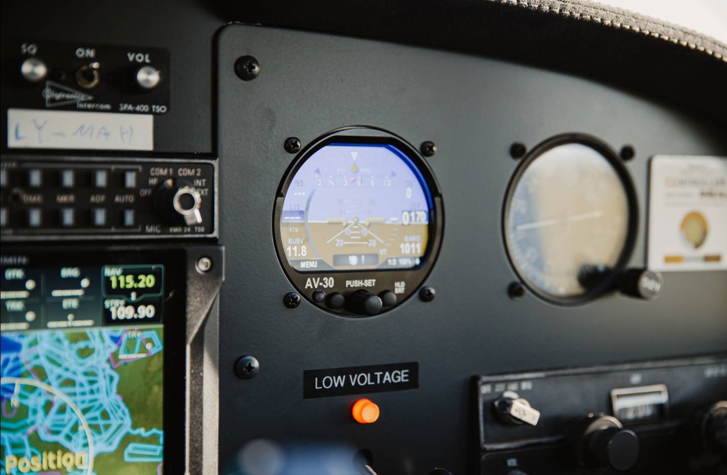 1973 Cessna 172J - Interior