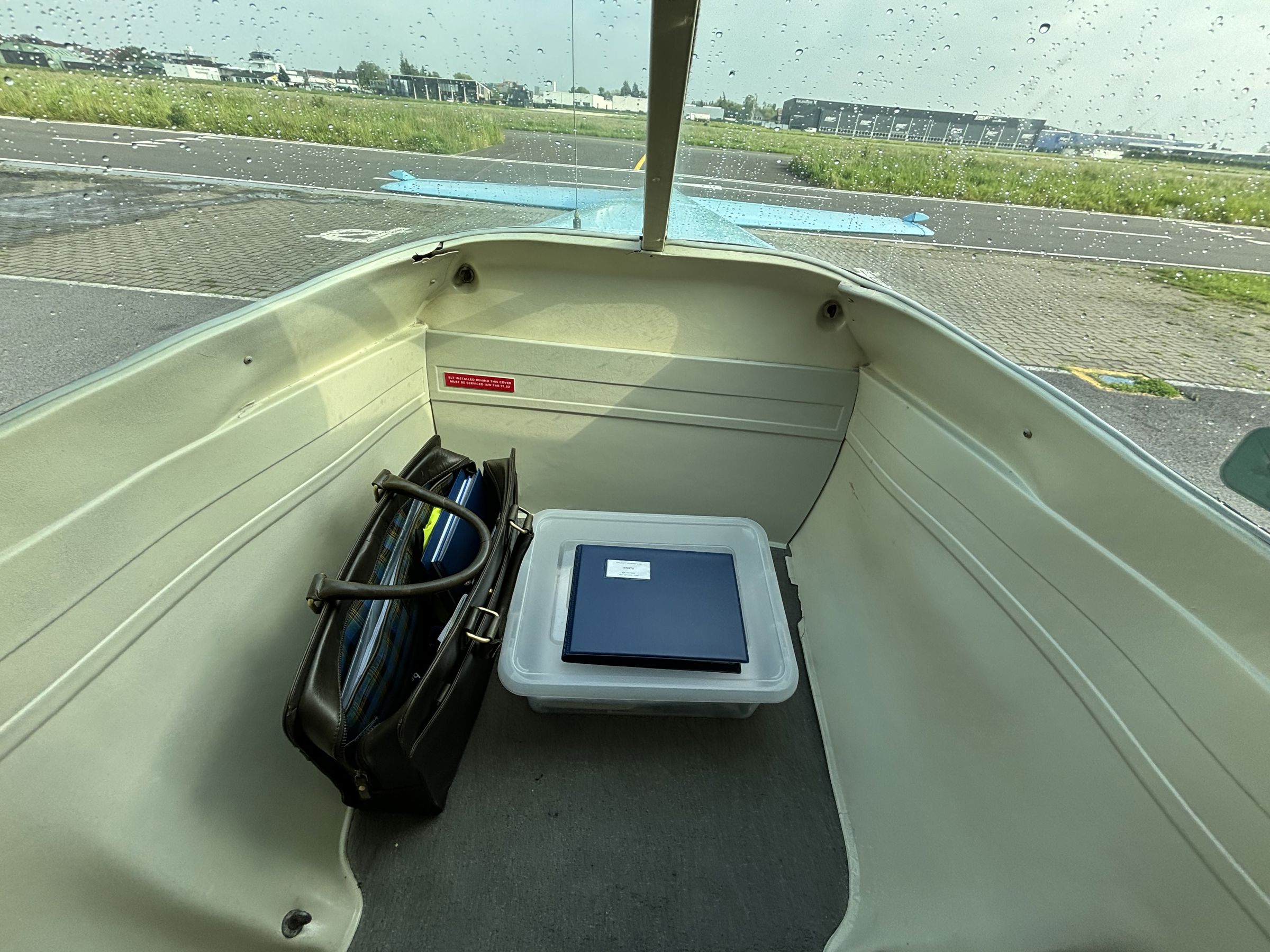 1976 Cessna 150M - Interior