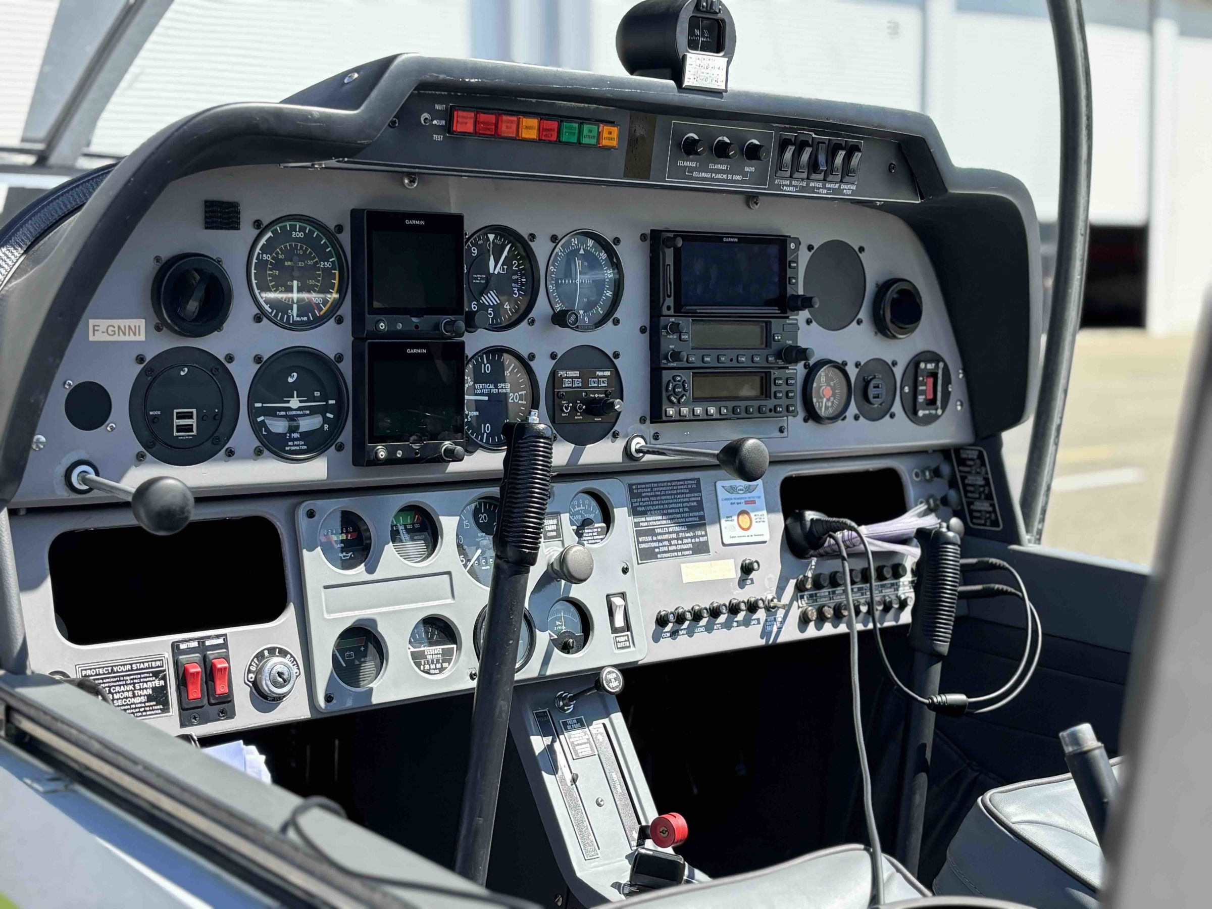 1994 Robin DR-400 120 Dauphin 2+2 - Interior