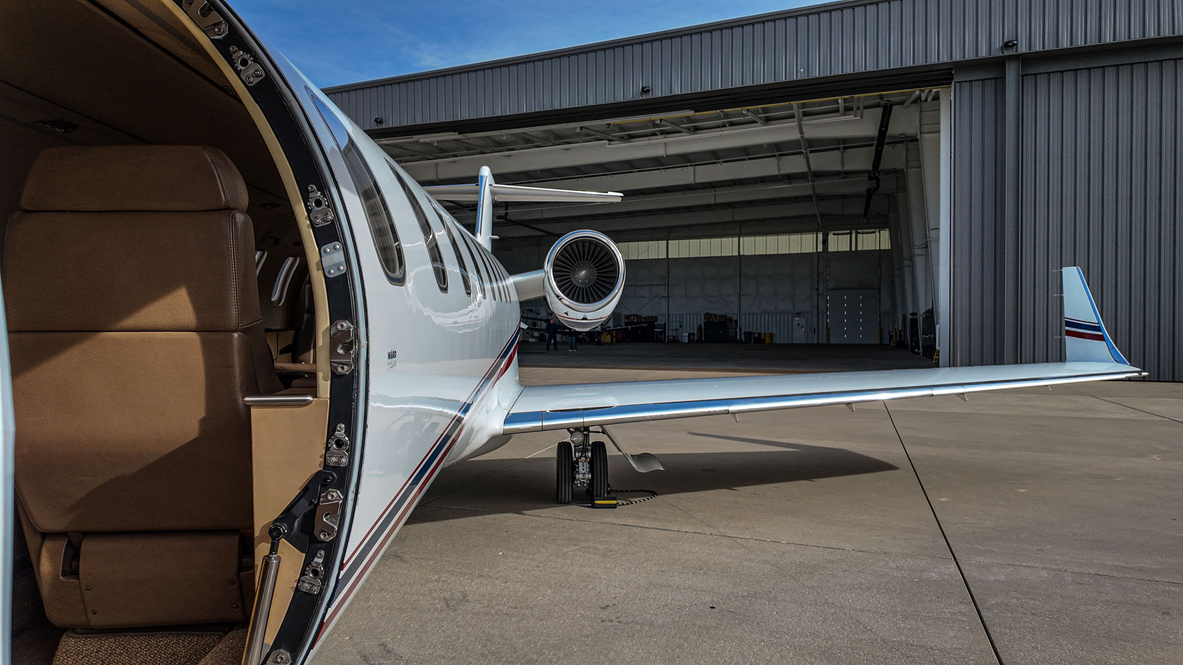 2012 Learjet 45XR - Exterior