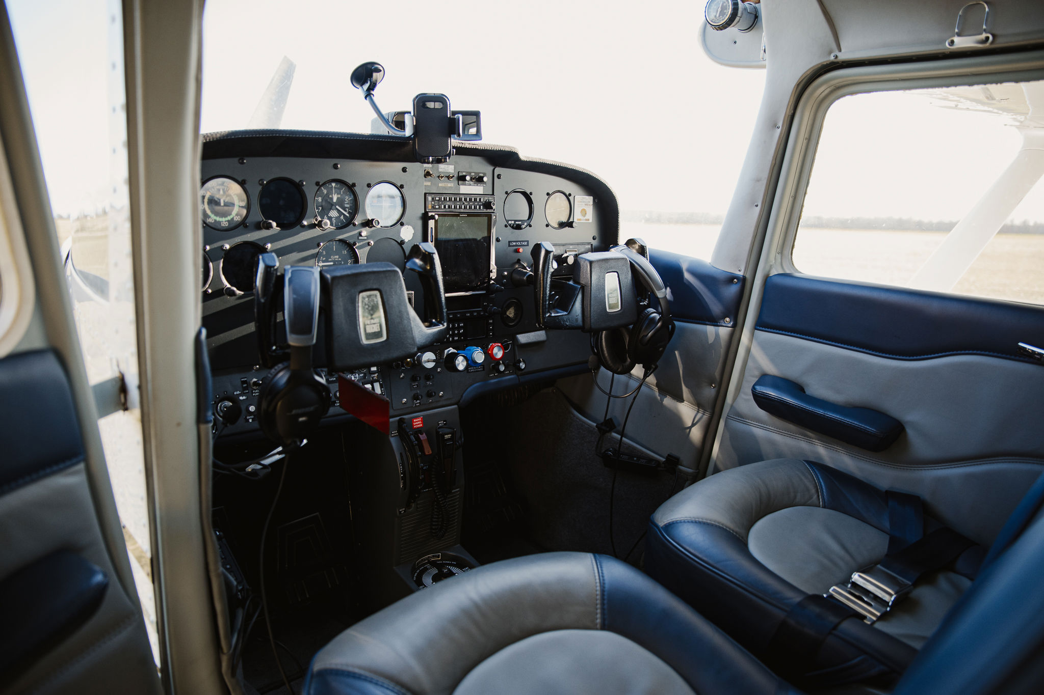 1973 Cessna (Reims) FR172J Reims Rocket - Interior