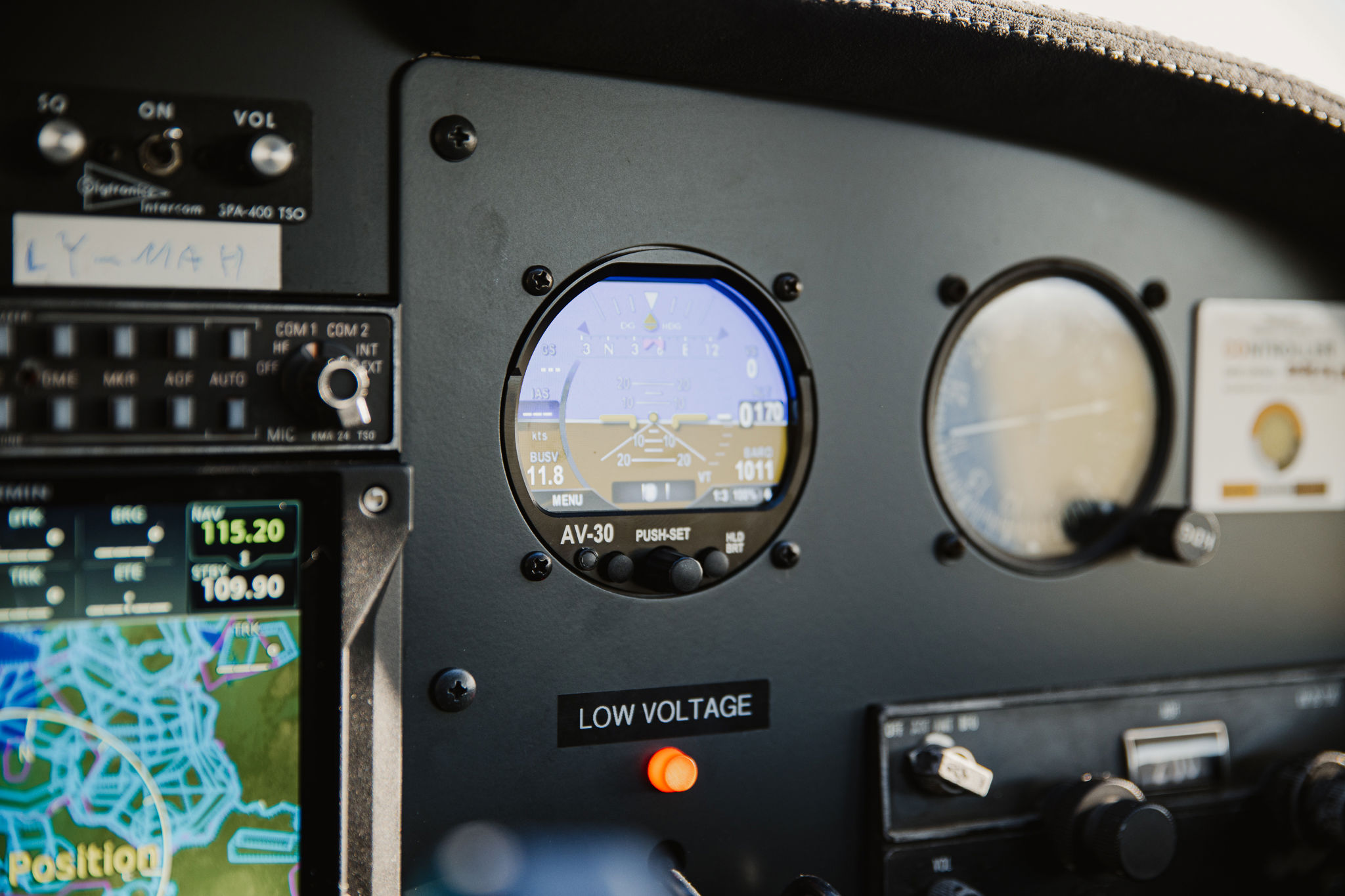 1973 Cessna (Reims) FR172J Reims Rocket - Interior