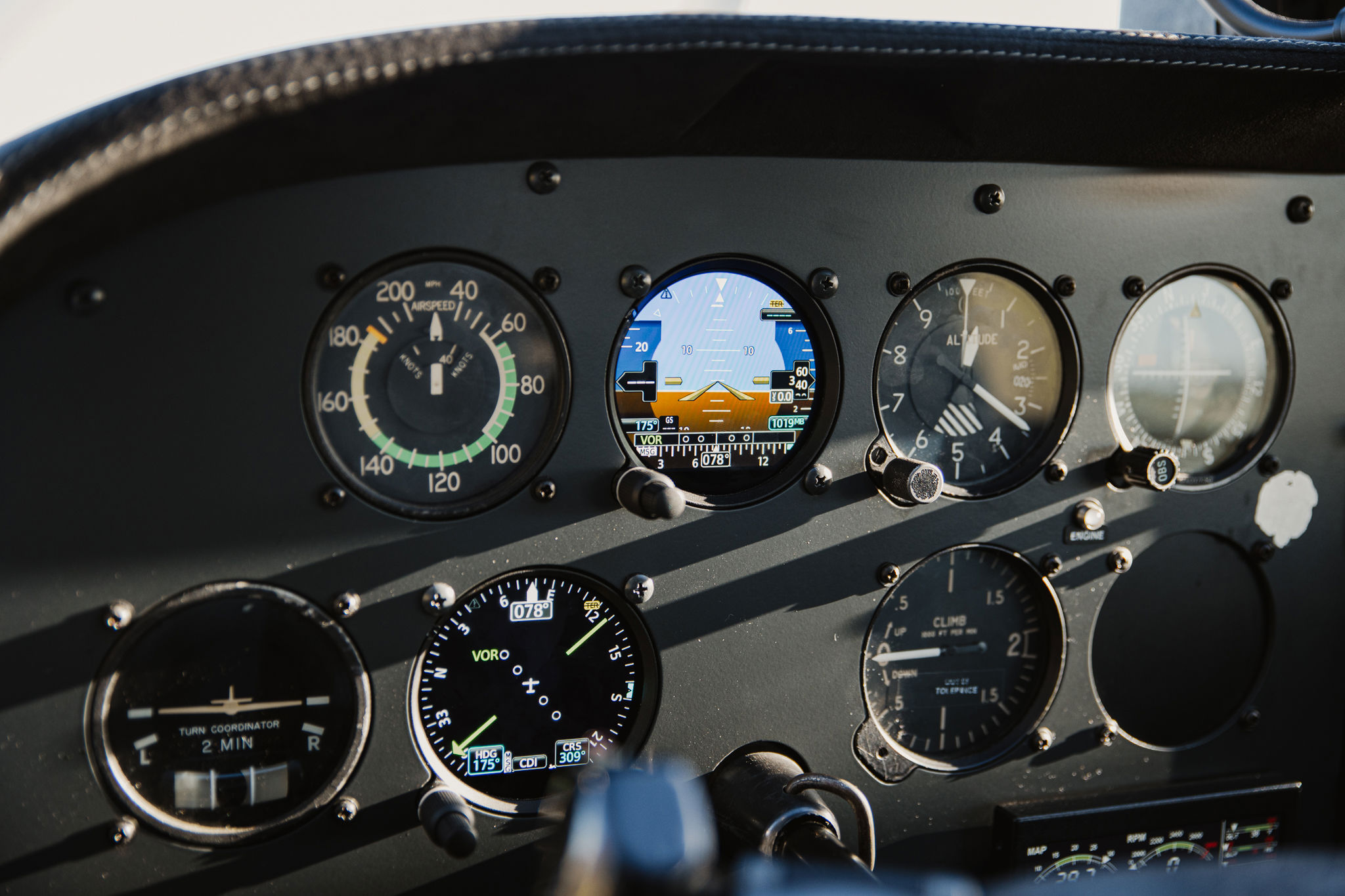 1973 Cessna (Reims) FR172J Reims Rocket - Interior