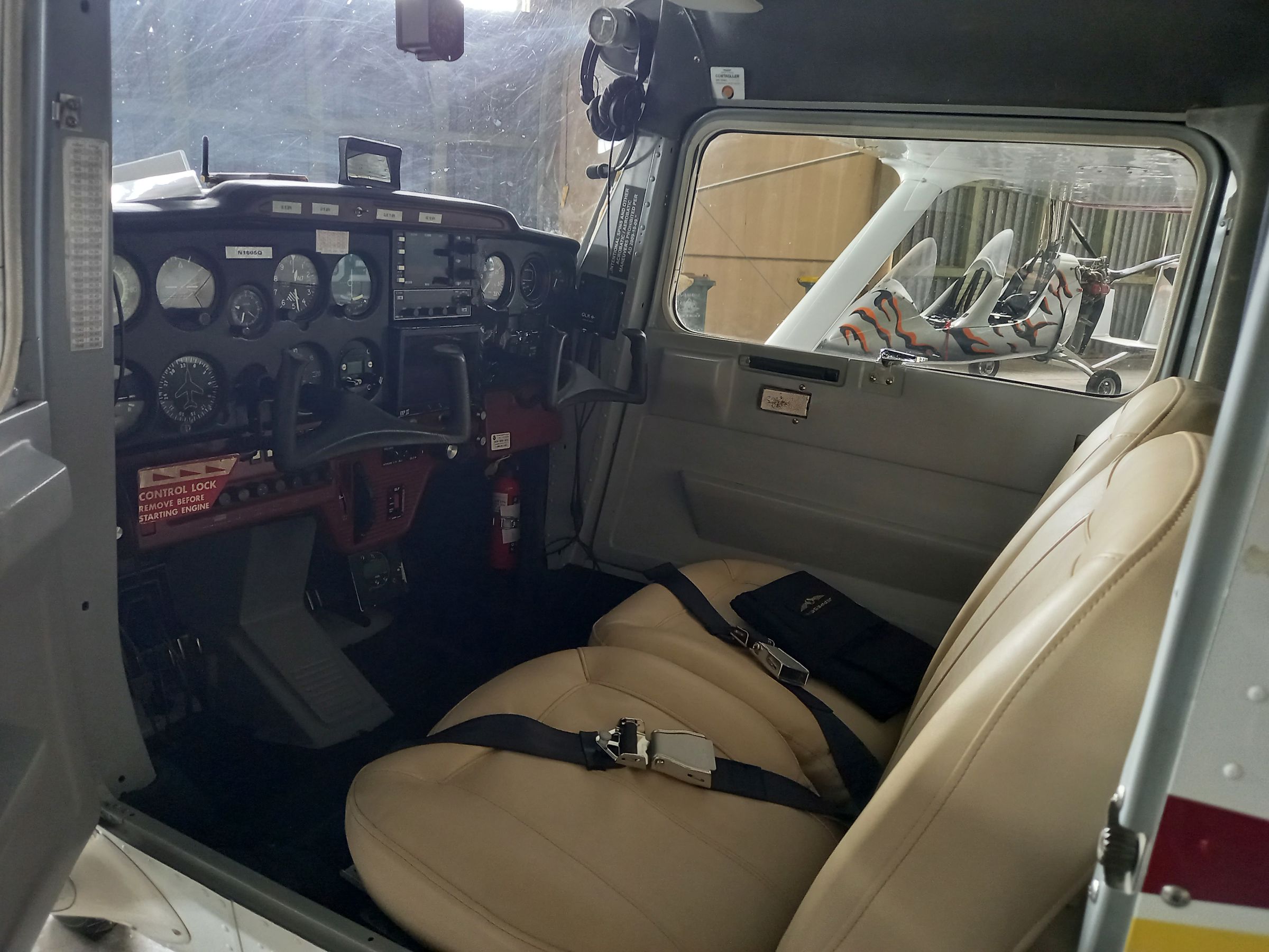 1971 Cessna 150L - Interior